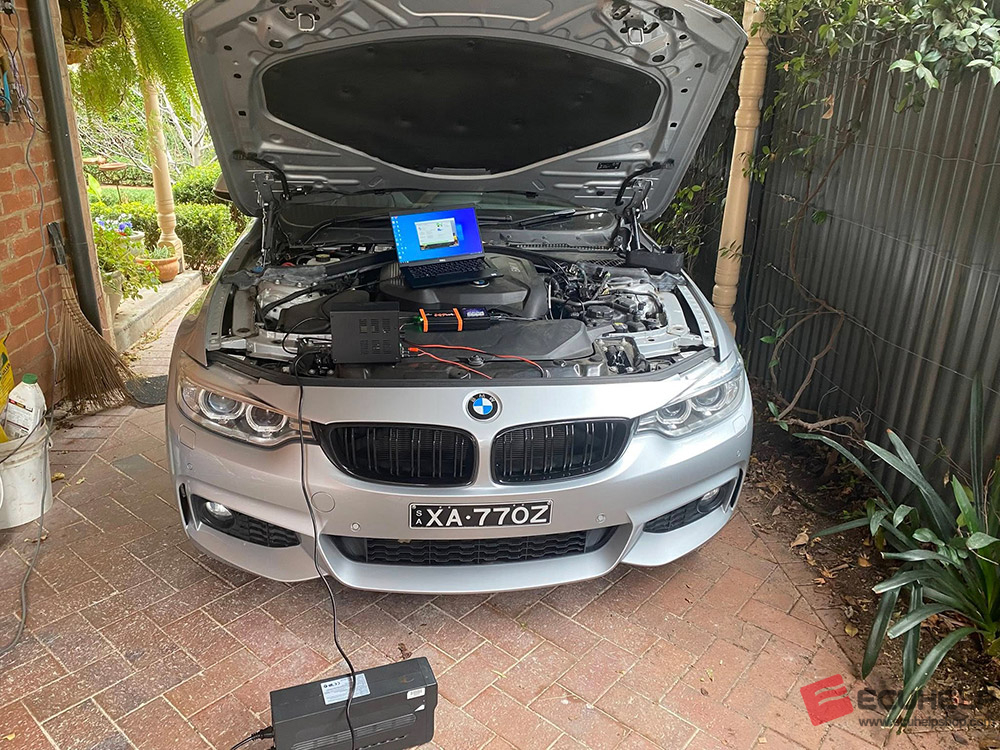 ECUHELP KT200II Read Write BMW MG1CS003 on Bench-03