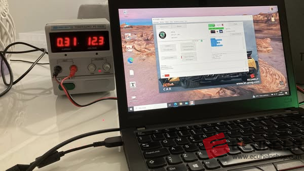 KT200II Read Write SKODA MG1CS011 SPC5777 2007 on Bench-04