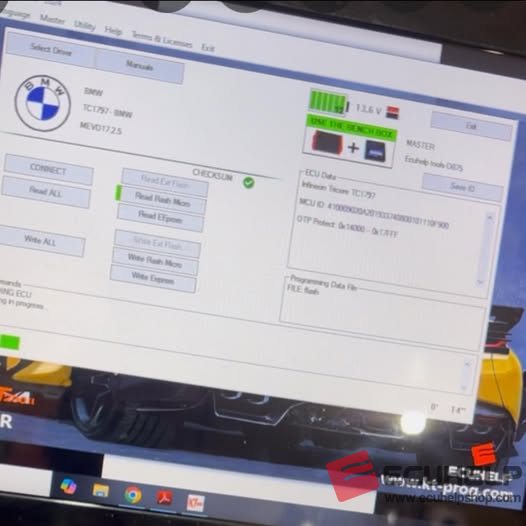 ECUHELP KT200II Read / Write BMW MEVD17.2.5 on Bench-01
