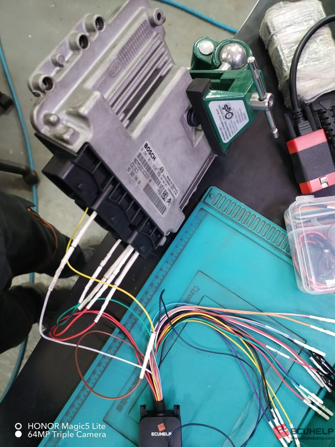 ECUHELP KT200II Read/Write Peugeot 407 EDC16C3 Bench Mode-03