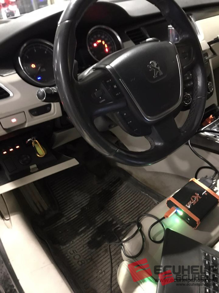 ECUHELP KT200II read Peugeot 508 sid807evo via OBD-01