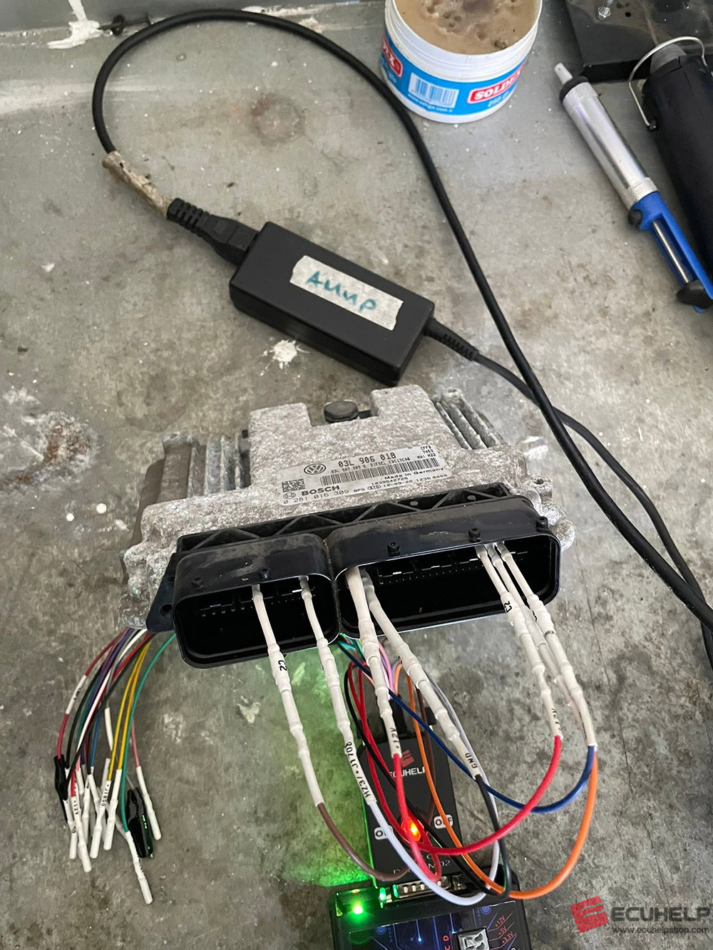 ECUHELP KT200 Read and Write VW Golf 6 EDC17C46 on Bench-02